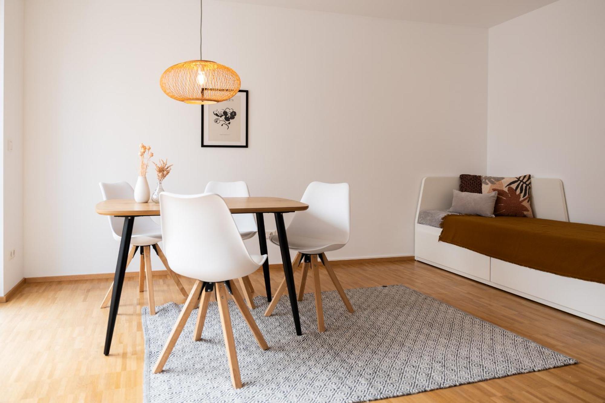 Altstadt Apartment 2 Zimmer Am Weibermarkt Reutlingen Exteriör bild